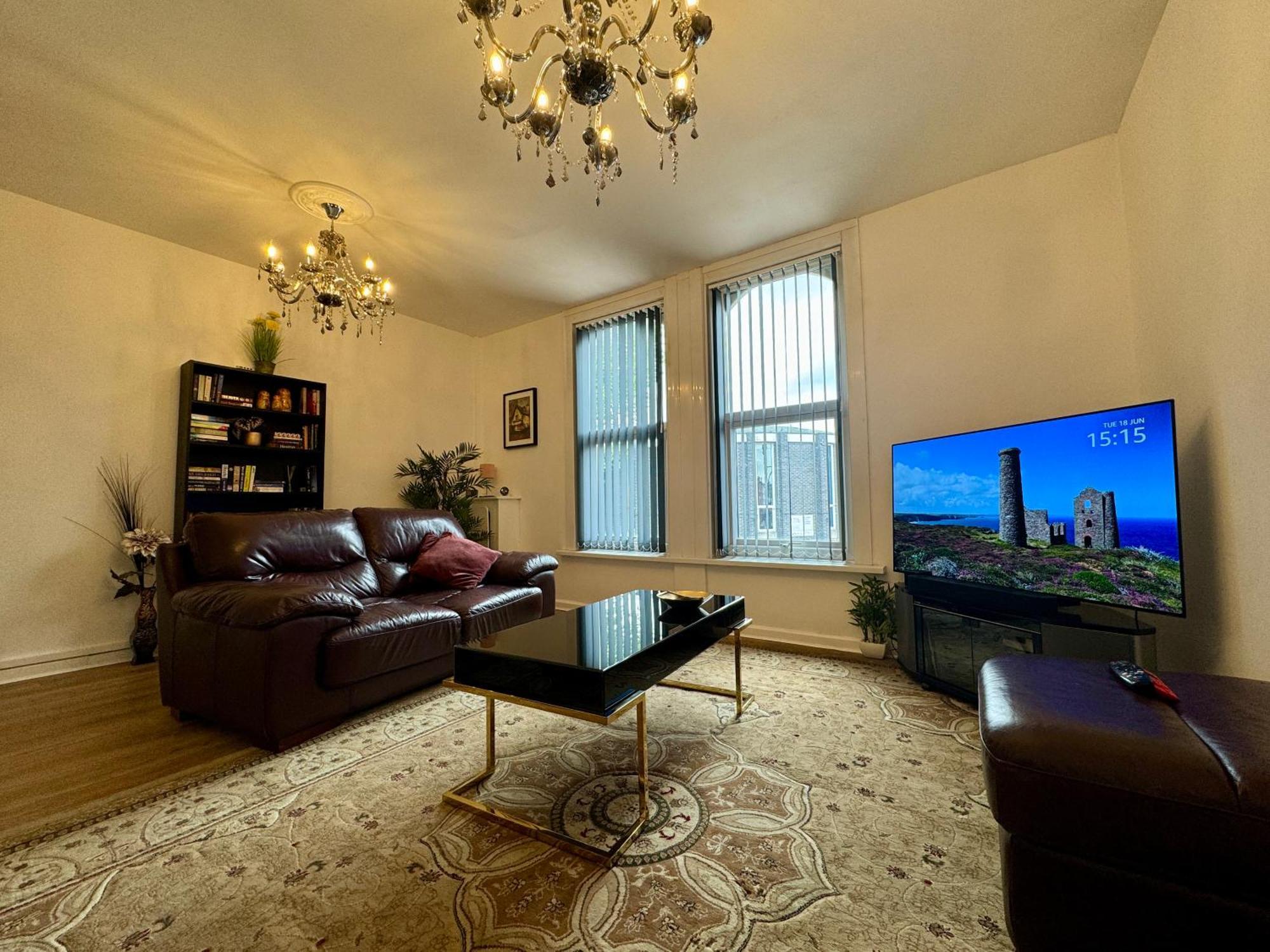 Lovely 2 Bed Apartment, Arnold Town Centre. Nottingham Bagian luar foto