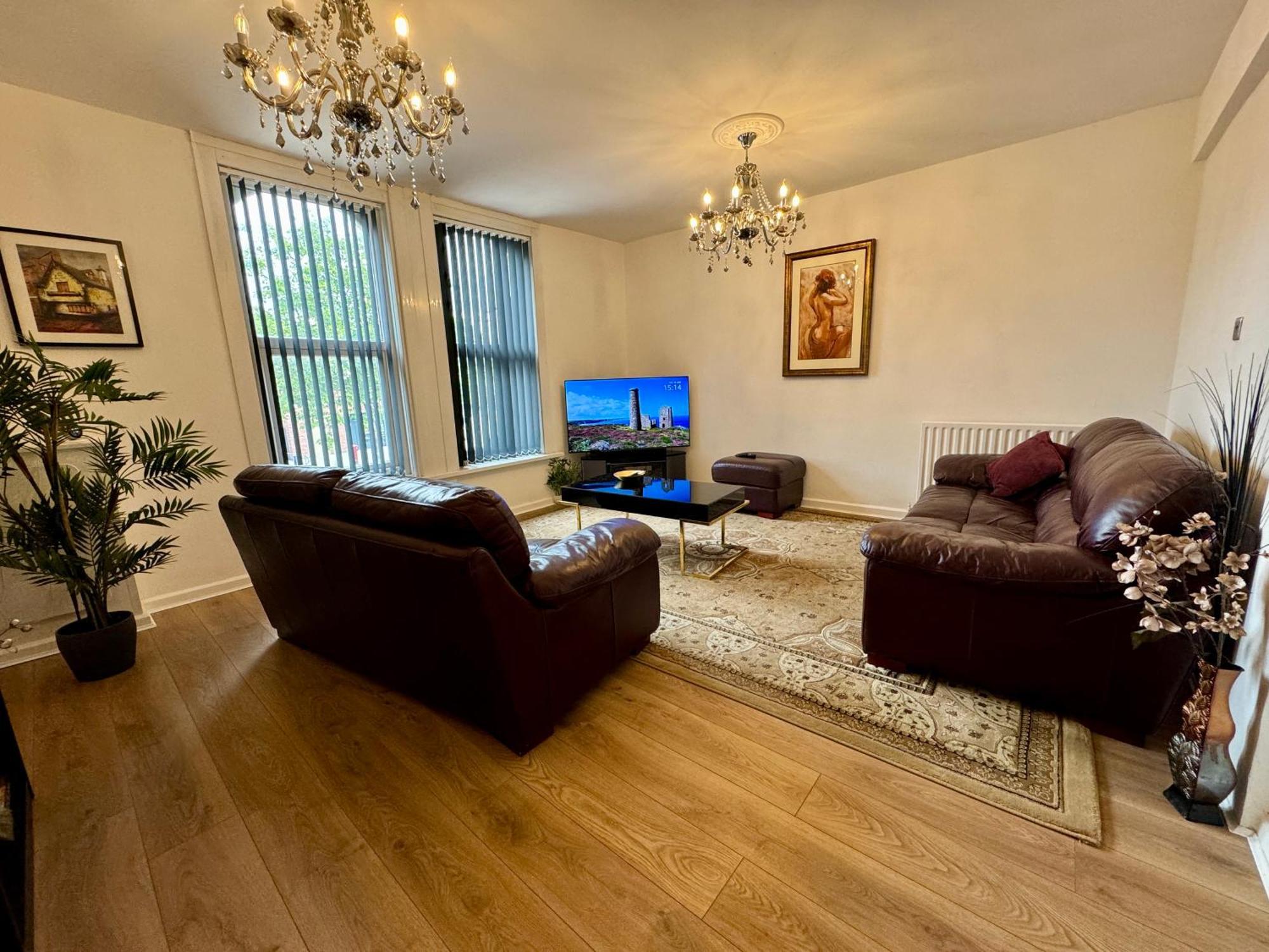 Lovely 2 Bed Apartment, Arnold Town Centre. Nottingham Bagian luar foto